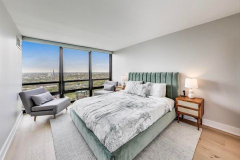 Tiny photo for 1636 N Wells Street #2501, Chicago, IL 60614 (MLS # 12541148)