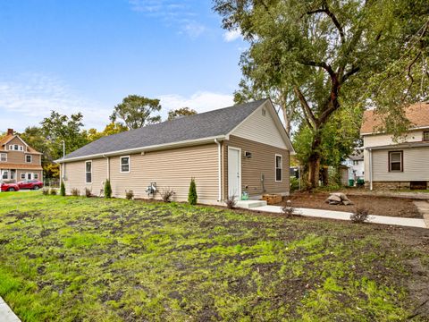 Tiny photo for 422 Sherman Street, Joliet, IL 60433 (MLS # 12499151)