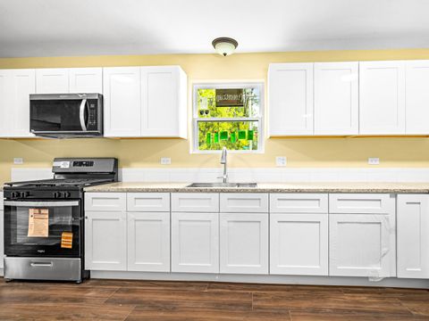 Tiny photo for 422 Sherman Street, Joliet, IL 60433 (MLS # 12499151)