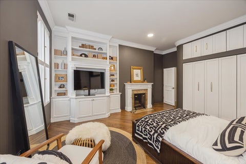 Tiny photo for 78 E Elm Street #3, Chicago, IL 60611 (MLS # 12788490)