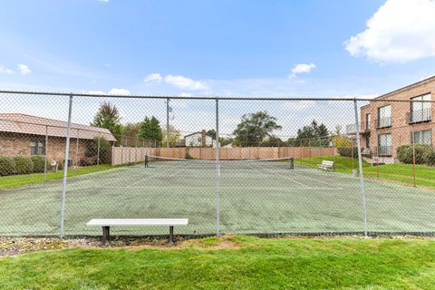 Tiny photo for 4050 Dundee Road #205, Northbrook, IL 60062 (MLS # 12494767)