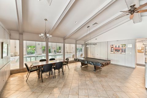 Tiny photo for 4050 Dundee Road #205, Northbrook, IL 60062 (MLS # 12494767)