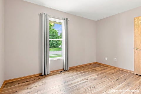 Tiny photo for 419 Wimbleton Trail, McHenry, IL 60050 (MLS # 12789371)