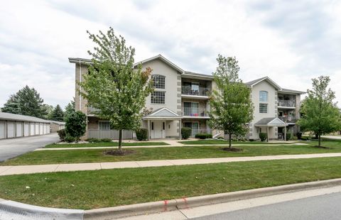 Tiny photo for 9150 W 95th Street #2B, Hickory Hills, IL 60457 (MLS # 12487566)