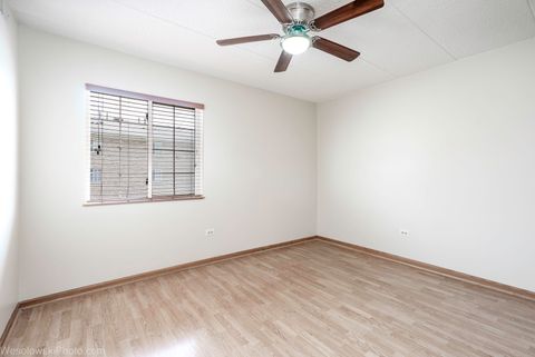 Tiny photo for 9150 W 95th Street #2B, Hickory Hills, IL 60457 (MLS # 12487566)
