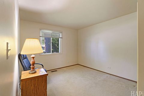Tiny photo for 808 W Weathersfield Way, Schaumburg, IL 60193 (MLS # 12685853)