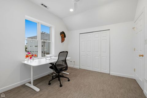 Tiny photo for 1820 W SUPERIOR Street #2R, Chicago, IL 60622 (MLS # 12637203)