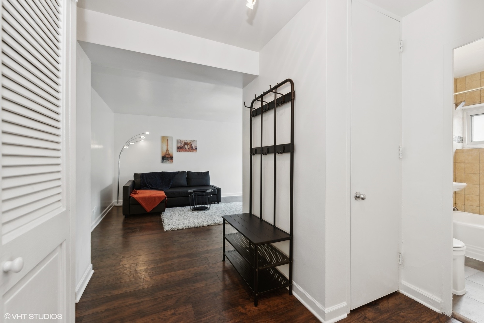 4950 N Marine Drive 405