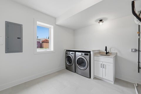 Tiny photo for 7715 Nagle Avenue, Burbank, IL 60459 (MLS # 12749616)