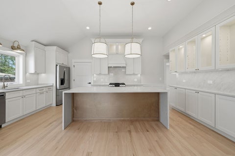 Tiny photo for 7715 Nagle Avenue, Burbank, IL 60459 (MLS # 12749616)