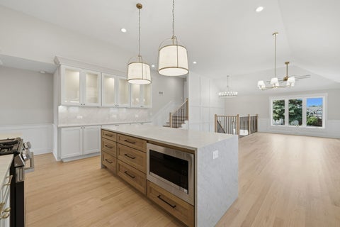 Tiny photo for 7715 Nagle Avenue, Burbank, IL 60459 (MLS # 12749616)