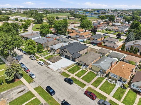 Tiny photo for 7715 Nagle Avenue, Burbank, IL 60459 (MLS # 12749616)
