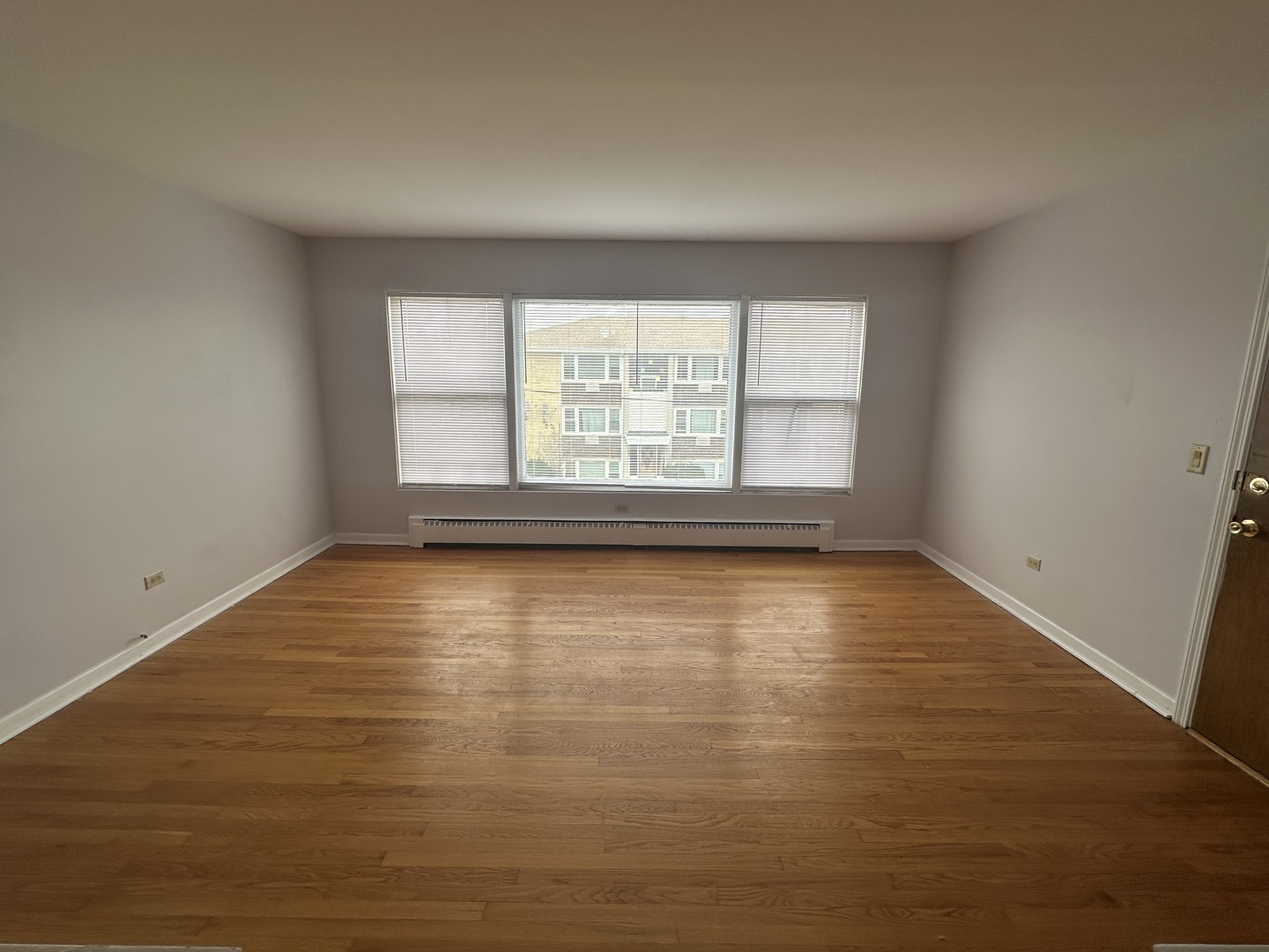 6801 W Montrose Avenue 2N