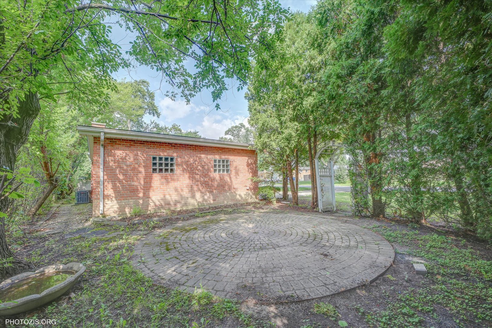 2411 Fontana Drive