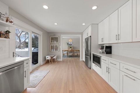 Tiny photo for Wheaton, IL 60189 (MLS # 12595082)