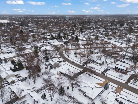 Tiny photo for Wheaton, IL 60189 (MLS # 12595082)