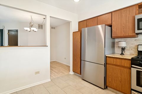 Tiny photo for 988 Ridgefield Lane, Wheeling, IL 60090 (MLS # 12564560)