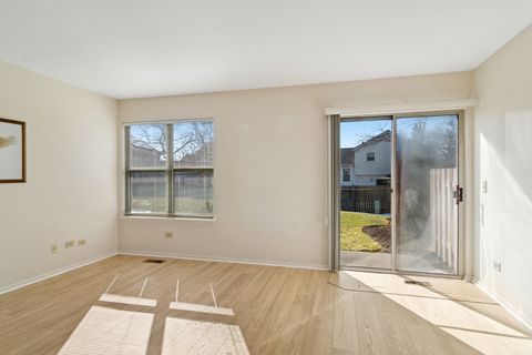 Tiny photo for 988 Ridgefield Lane, Wheeling, IL 60090 (MLS # 12564560)