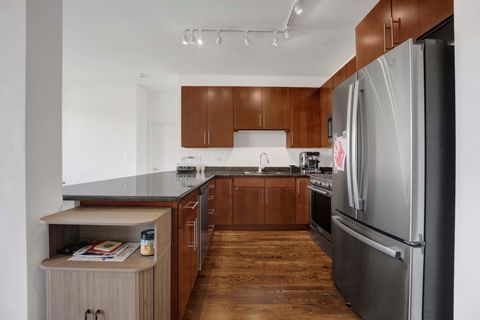 Tiny photo for 1150 W 15th Street #401, Chicago, IL 60608 (MLS # 12623762)