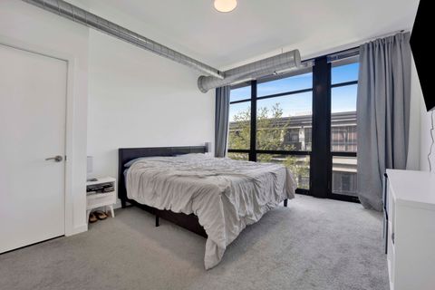 Tiny photo for 1150 W 15th Street #401, Chicago, IL 60608 (MLS # 12623762)