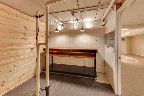 Tiny photo for 11 Beaconsfield Court, Lincolnshire, IL 60069 (MLS # 12506690)