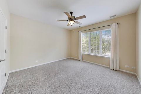 Tiny photo for 11 Beaconsfield Court, Lincolnshire, IL 60069 (MLS # 12506690)