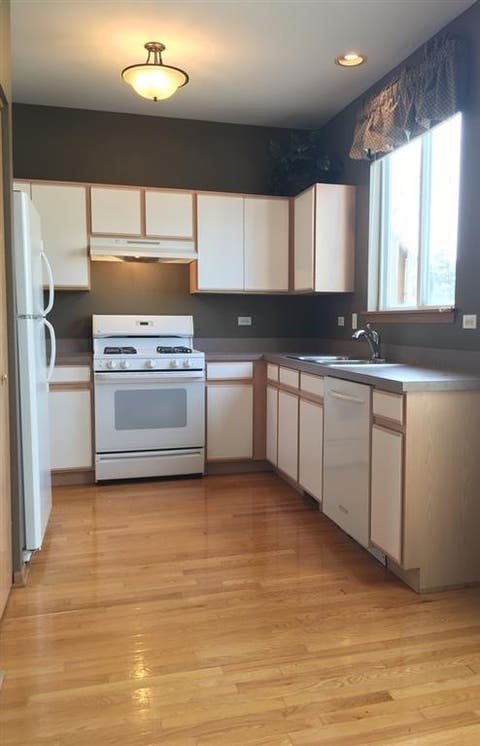 Tiny photo for 484 Littleton Trail, Elgin, IL 60120 (MLS # 12727157)