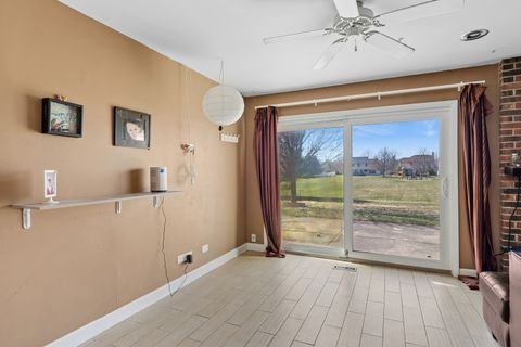 Tiny photo for 313 Thistle Drive, Bolingbrook, IL 60490 (MLS # 12592304)