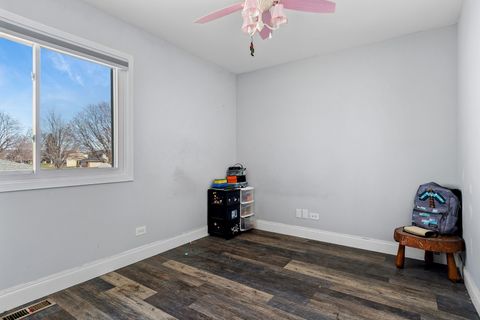 Tiny photo for 313 Thistle Drive, Bolingbrook, IL 60490 (MLS # 12592304)