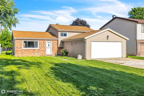 Photo of 439 N Fairfield Avenue, Lombard, IL 60148 (MLS # 12453004)