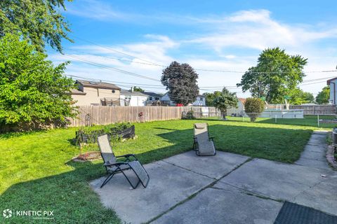 Tiny photo for 439 N Fairfield Avenue, Lombard, IL 60148 (MLS # 12453004)