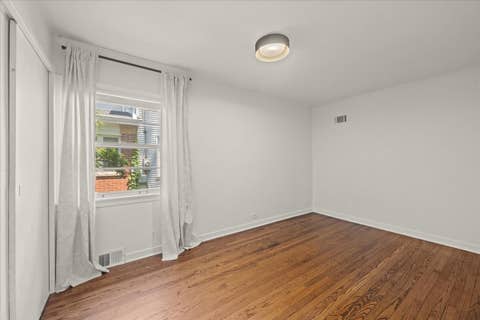 Tiny photo for 913 Cambridge Lane, Wilmette, IL 60091 (MLS # 12698335)