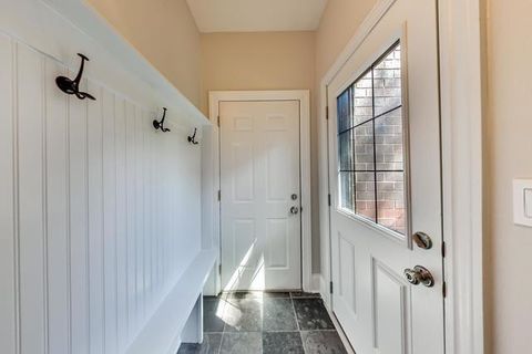 Tiny photo for 1424 W Barry Avenue, Chicago, IL 60657 (MLS # 12479645)