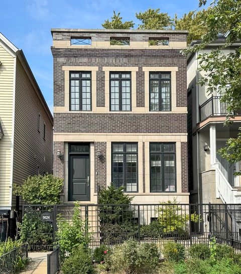 Tiny photo for 1424 W Barry Avenue, Chicago, IL 60657 (MLS # 12479645)