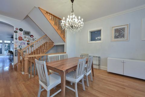 Tiny photo for 1424 W Barry Avenue, Chicago, IL 60657 (MLS # 12479645)
