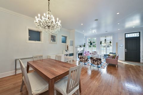 Tiny photo for 1424 W Barry Avenue, Chicago, IL 60657 (MLS # 12479645)