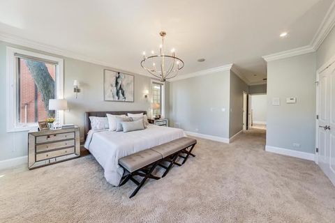 Tiny photo for 1424 W Barry Avenue, Chicago, IL 60657 (MLS # 12479645)
