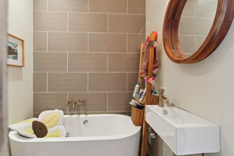 Tiny photo for 3244 N Kilbourn Avenue #3, Chicago, IL 60641 (MLS # 12454589)