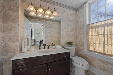 Tiny photo for 399 E Deerpath Road, Lake Forest, IL 60045 (MLS # 12547355)