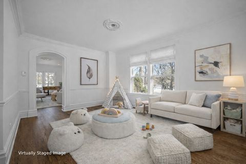 Tiny photo for 399 E Deerpath Road, Lake Forest, IL 60045 (MLS # 12547355)