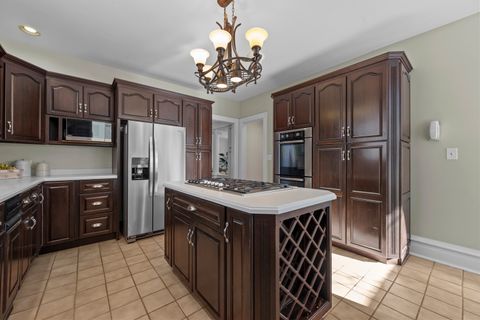 Tiny photo for 399 E Deerpath Road, Lake Forest, IL 60045 (MLS # 12547355)