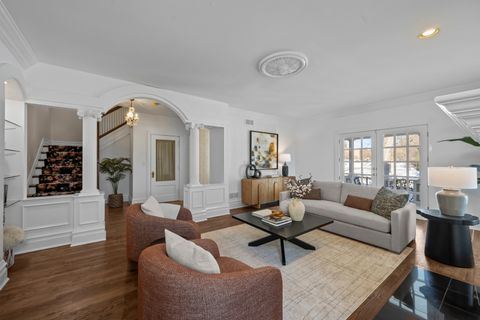 Tiny photo for 399 E Deerpath Road, Lake Forest, IL 60045 (MLS # 12547355)