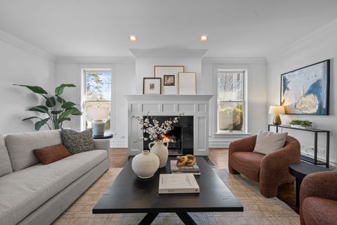 Tiny photo for 399 E Deerpath Road, Lake Forest, IL 60045 (MLS # 12547355)