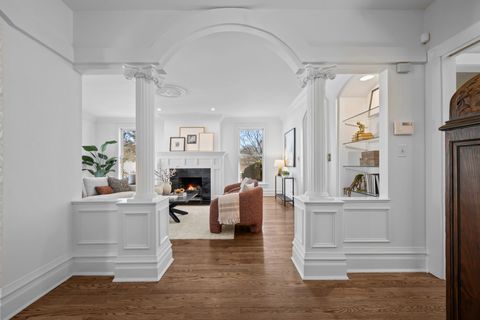 Tiny photo for 399 E Deerpath Road, Lake Forest, IL 60045 (MLS # 12547355)