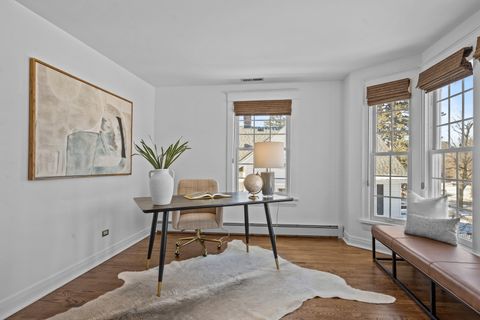 Tiny photo for 399 E Deerpath Road, Lake Forest, IL 60045 (MLS # 12547355)