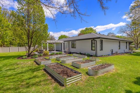 Tiny photo for 3364 CAVENDISH Court, Rockford, IL 61109 (MLS # 12633104)