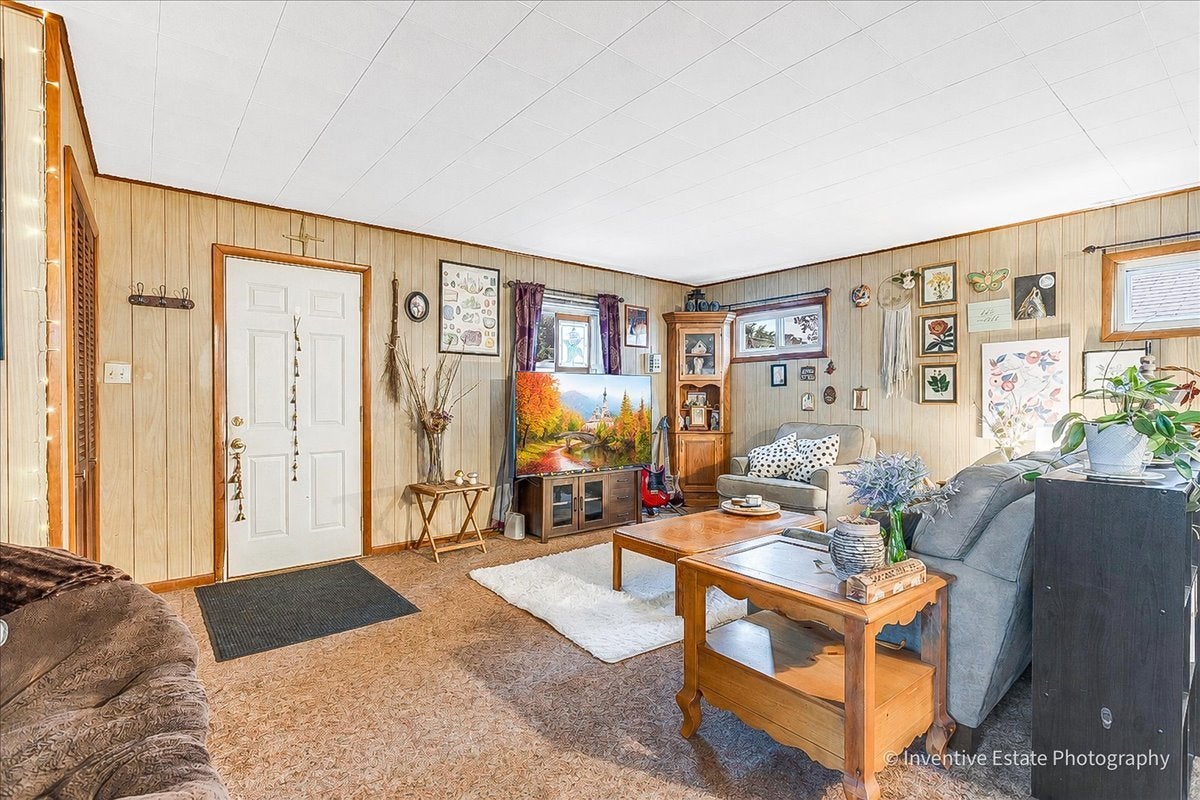 1051 Cottage Place