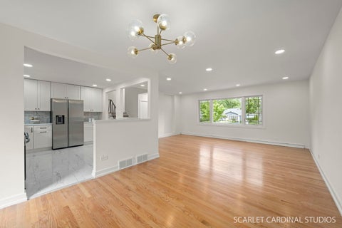 Tiny photo for 102 N Erie Street, Wheaton, IL 60187 (MLS # 12649785)