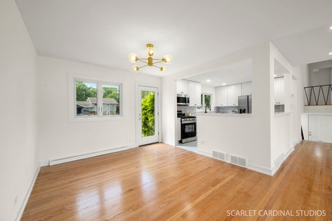 Tiny photo for 102 N Erie Street, Wheaton, IL 60187 (MLS # 12649785)