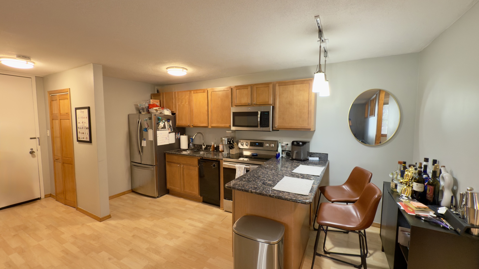 1339 N Dearborn Street 3G